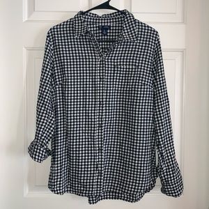 🖤GAP Boyfriend-Fit Button Down🖤